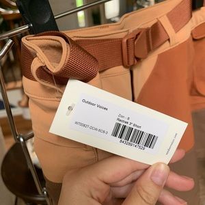 NWT: OUTDOOR VOICES RECTREK 3” SHORT- ZION